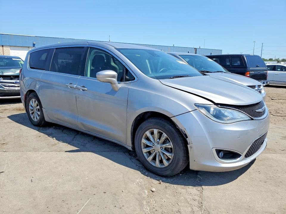 Aukcja sprzedaży 2019 Chrysler Pacifica, vin: 2C4RC1FG3KR610251, numer aukcji: 64233416