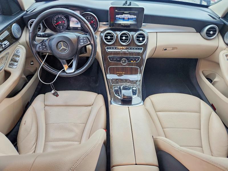 2016 Mercedes-benz C მანქანა იყიდება აუქციონზე, vin: 55SWF4KB0GU103038, აუქციონის ნომერი: 64026876