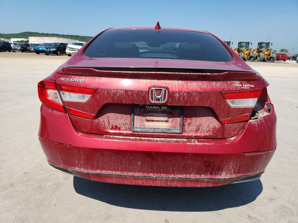 63374206 :رقم المزاد ، 1HGCV1F56JA109955 vin ، 2018 Honda Accord مزاد بيع
