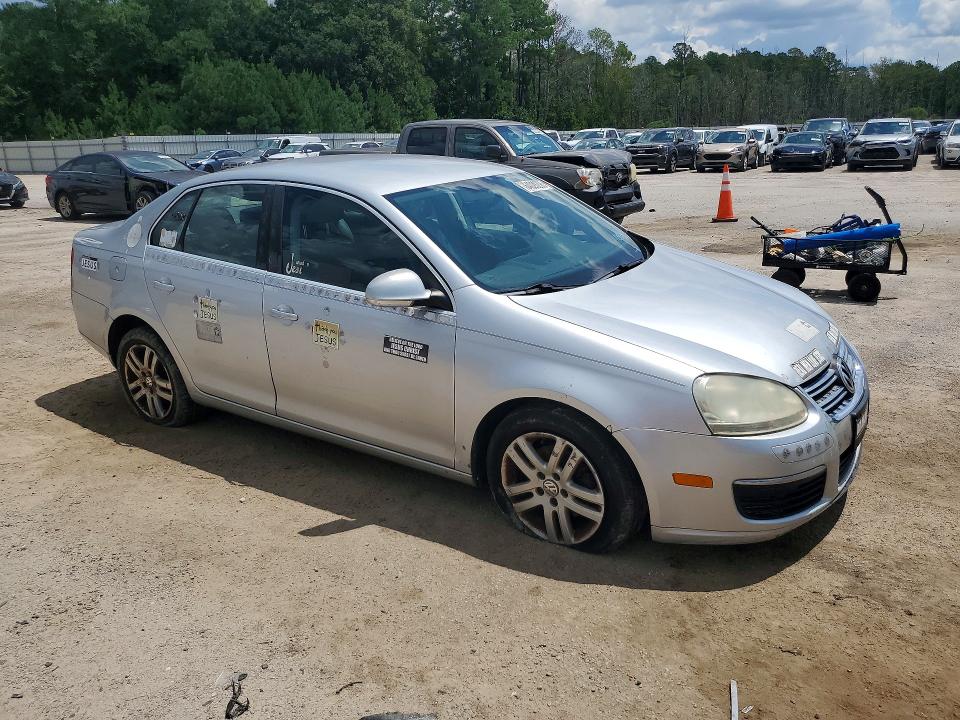 64028296 :رقم المزاد ، 3VWRF71KX7M012322 vin ، 2007 Volkswagen Jetta مزاد بيع