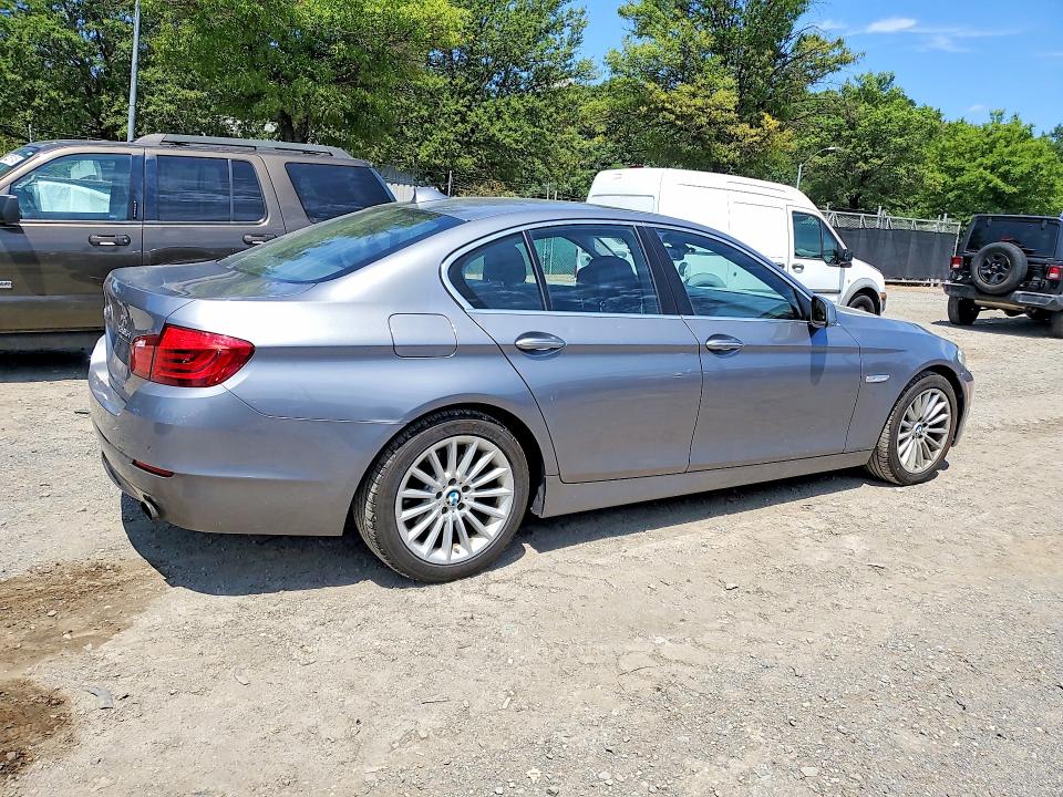63567146 :رقم المزاد ، WBAFU7C50DDU74847 vin ، 2013 Bmw 535 مزاد بيع