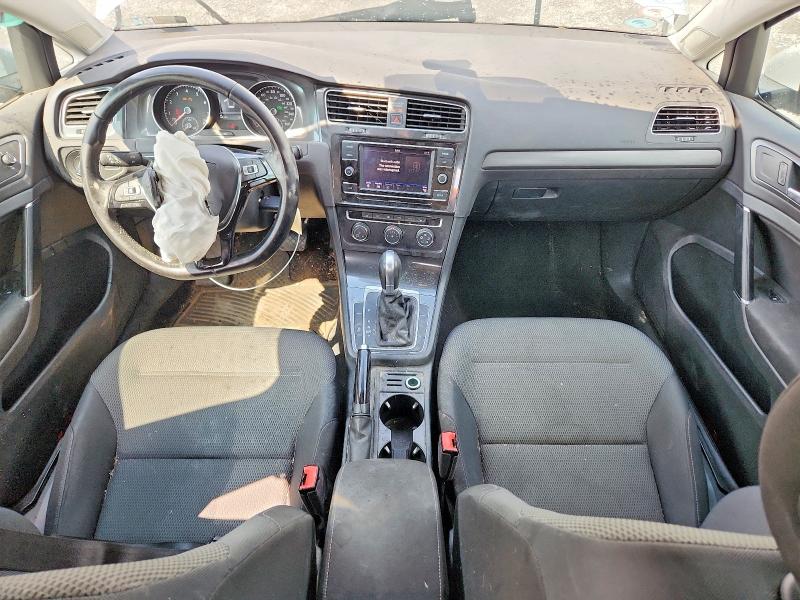 66113336 :رقم المزاد ، 3VW117AU8JM752973 vin ، 2018 Volkswagen Golf Sportwagen مزاد بيع