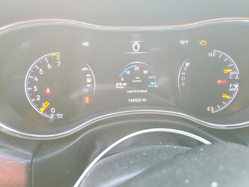 2015 Jeep Grand Cherokee მანქანა იყიდება აუქციონზე, vin: 1C4RJFAG1FC737993, აუქციონის ნომერი: 64490886