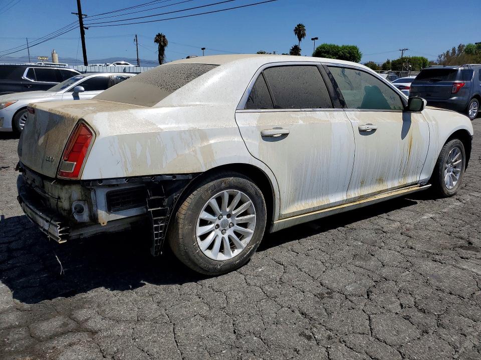 63687336 :رقم المزاد ، 2C3CCAAG1DH740989 vin ، 2013 Chrysler 300 مزاد بيع