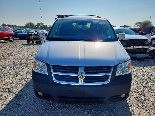 66666496 :رقم المزاد ، 2D4RN5D12AR215740 vin ، 2010 Dodge Grand Caravan مزاد بيع