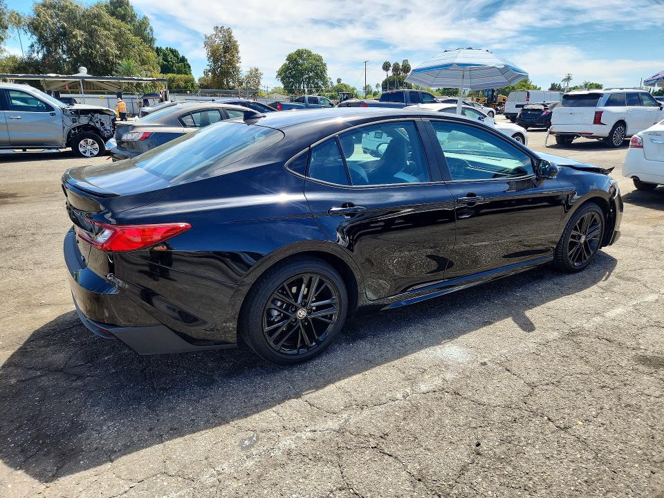 Продажа на аукционе авто 2025 Toyota Camry, vin: 4T1DAACK3SU115801, номер лота: 65472736