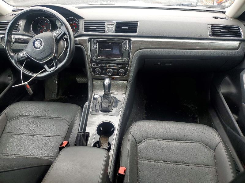 63406186 :رقم المزاد ، 1VWBT7A37HC037166 vin ، 2017 Volkswagen Passat مزاد بيع