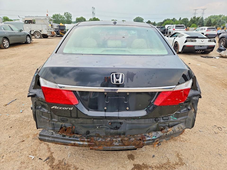 62528646 :رقم المزاد ، 1HGCR2F88FA159834 vin ، 2015 Honda Accord مزاد بيع
