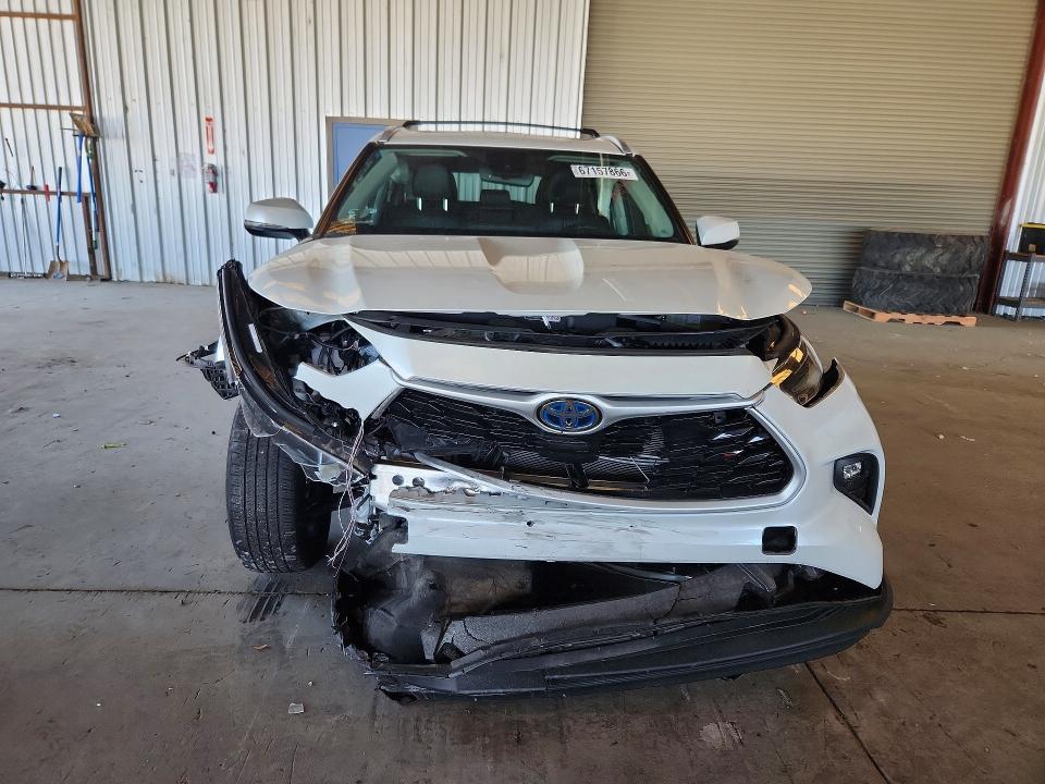 Продаж на аукціоні авто 2022 Toyota Highlander Hybrid, vin: 5TDHBRCH0NS549494, номер лоту: 67157866