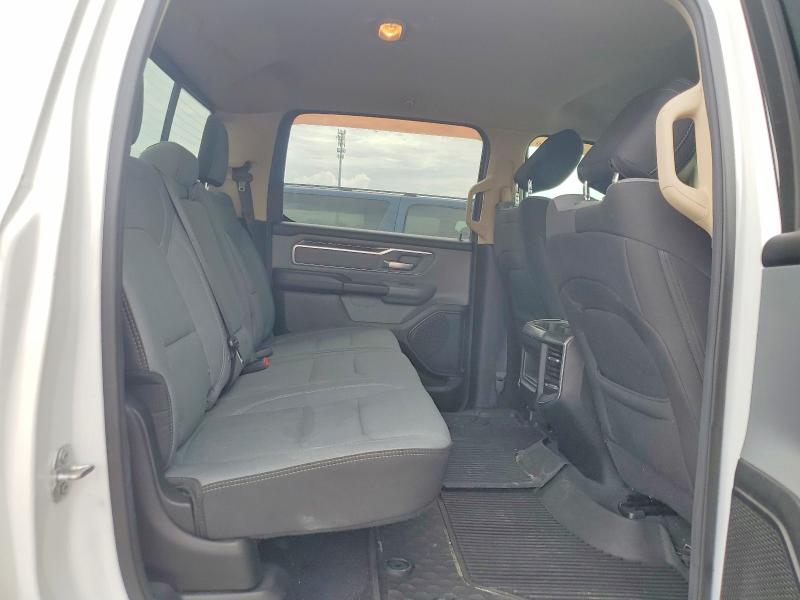 60794166 :رقم المزاد ، 1C6RREFT5KN806036 vin ، 2019 Ram 1500 مزاد بيع