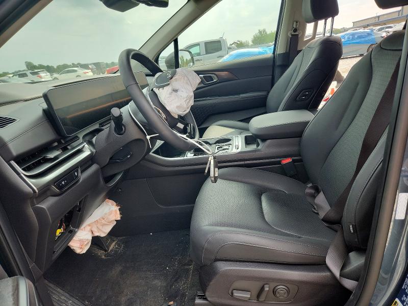 Продажа на аукционе авто 2025 Kia Carnival, vin: KNDNE5K35S6505138, номер лота: 66564126