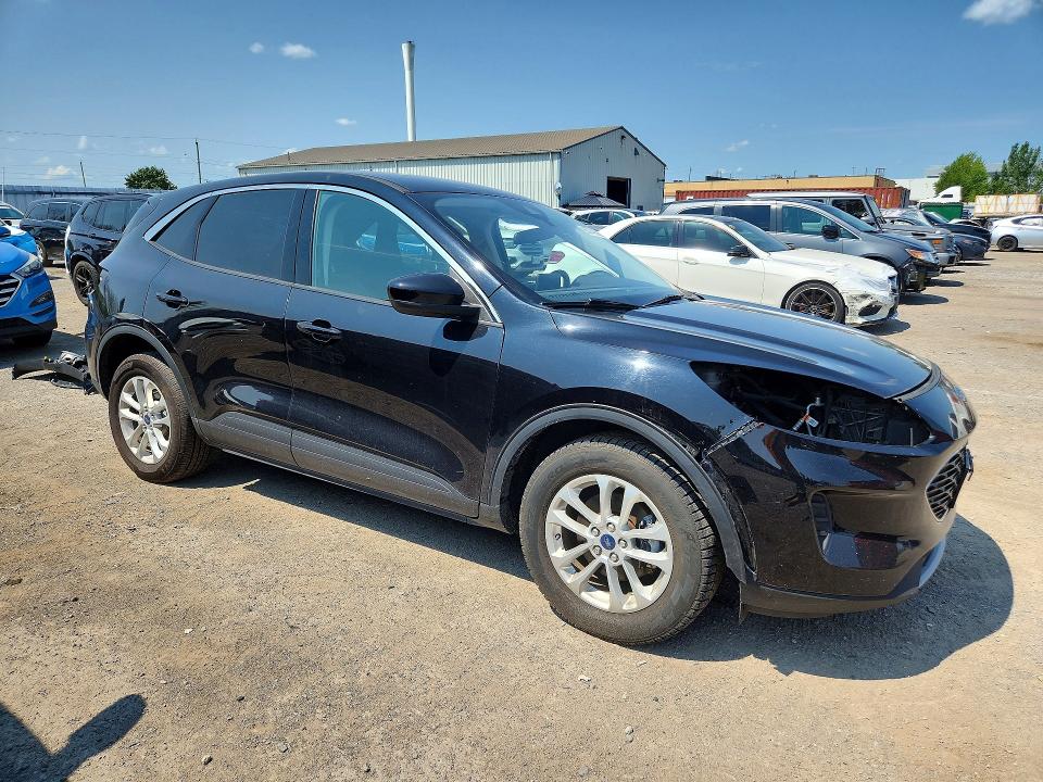 Продажа на аукционе авто 2021 Ford Escape, vin: 1FMCU9BZ9MUA06830, номер лота: 63743506