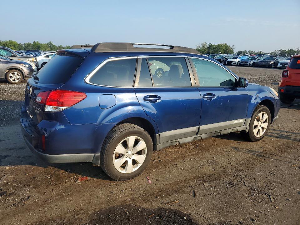 2010 Subaru Outback მანქანა იყიდება აუქციონზე, vin: 4S4BRBCC0A3326814, აუქციონის ნომერი: 64329766