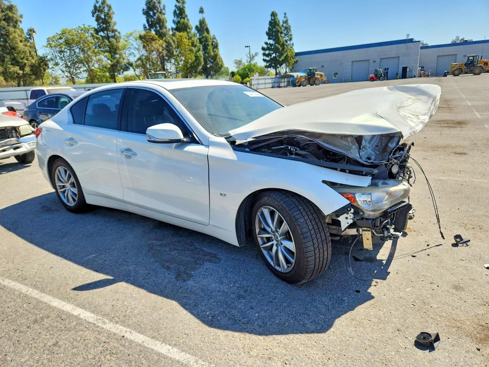 63477826 :رقم المزاد ، JN1BV7AP5FM338514 vin ، 2015 Infiniti Q50 مزاد بيع