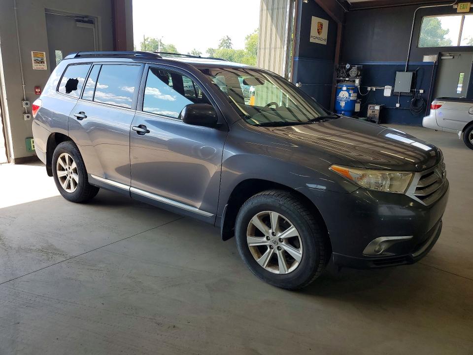 Продаж на аукціоні авто 2011 Toyota Highlander, vin: 5TDBK3EH0BS090382, номер лоту: 64447626