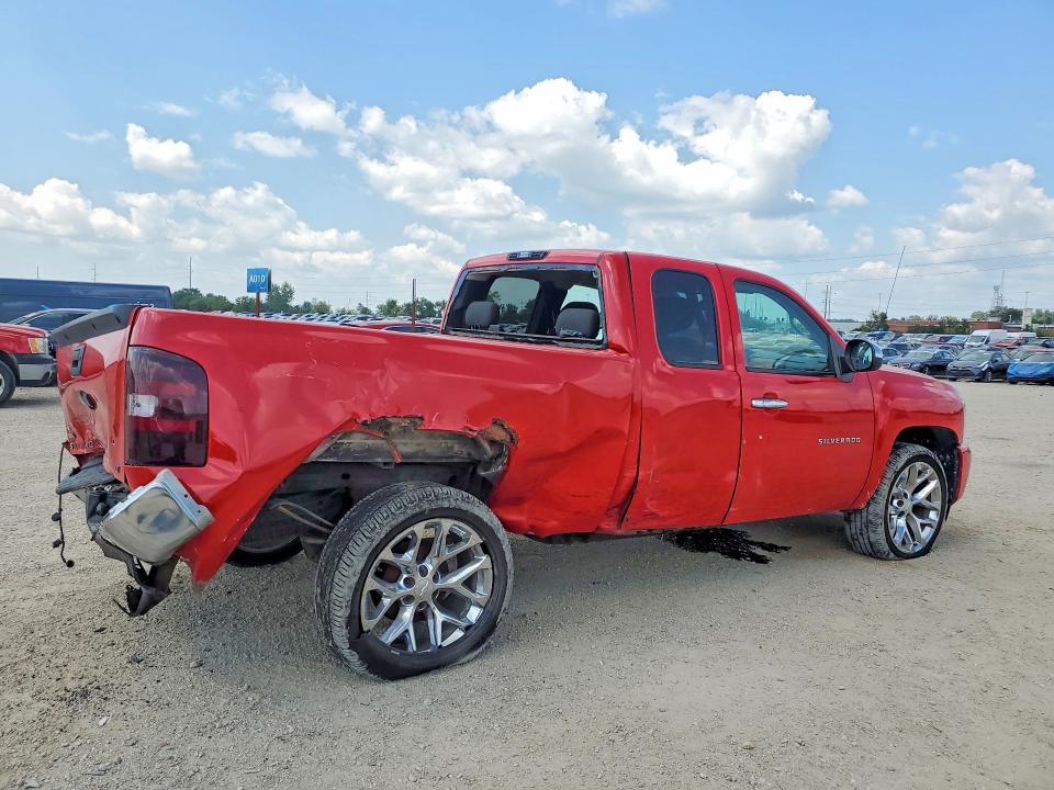 2011 Chevrolet Silverado მანქანა იყიდება აუქციონზე, vin: 1GCRCSE0XBZ437893, აუქციონის ნომერი: 66129266