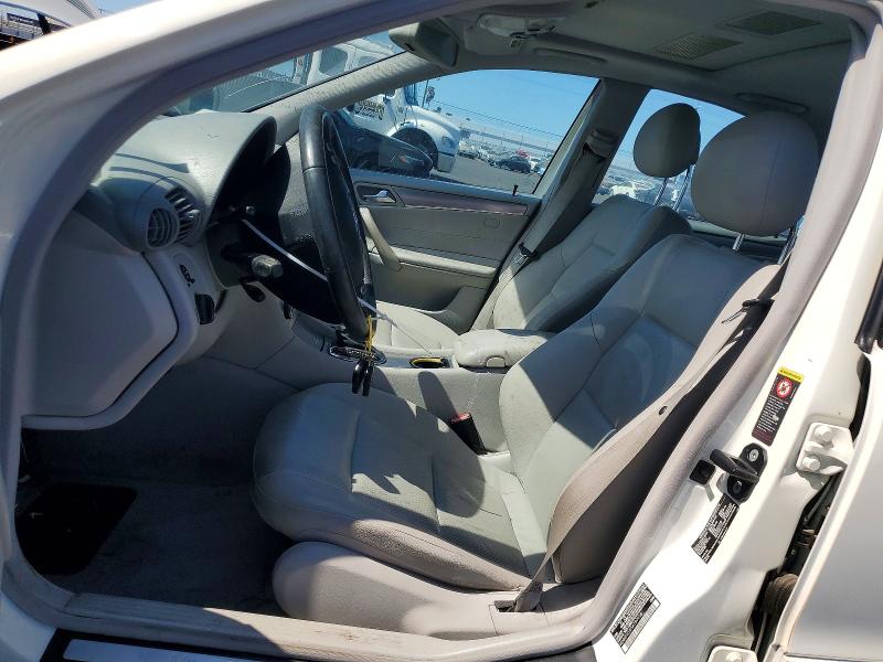 66427816 :رقم المزاد ، WDBRF40J55A707956 vin ، 2005 Mercedes-benz C مزاد بيع