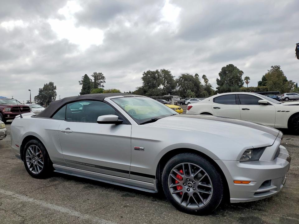 Продаж на аукціоні авто 2014 Ford Mustang, vin: 1ZVBP8EM2E5254959, номер лоту: 65162746