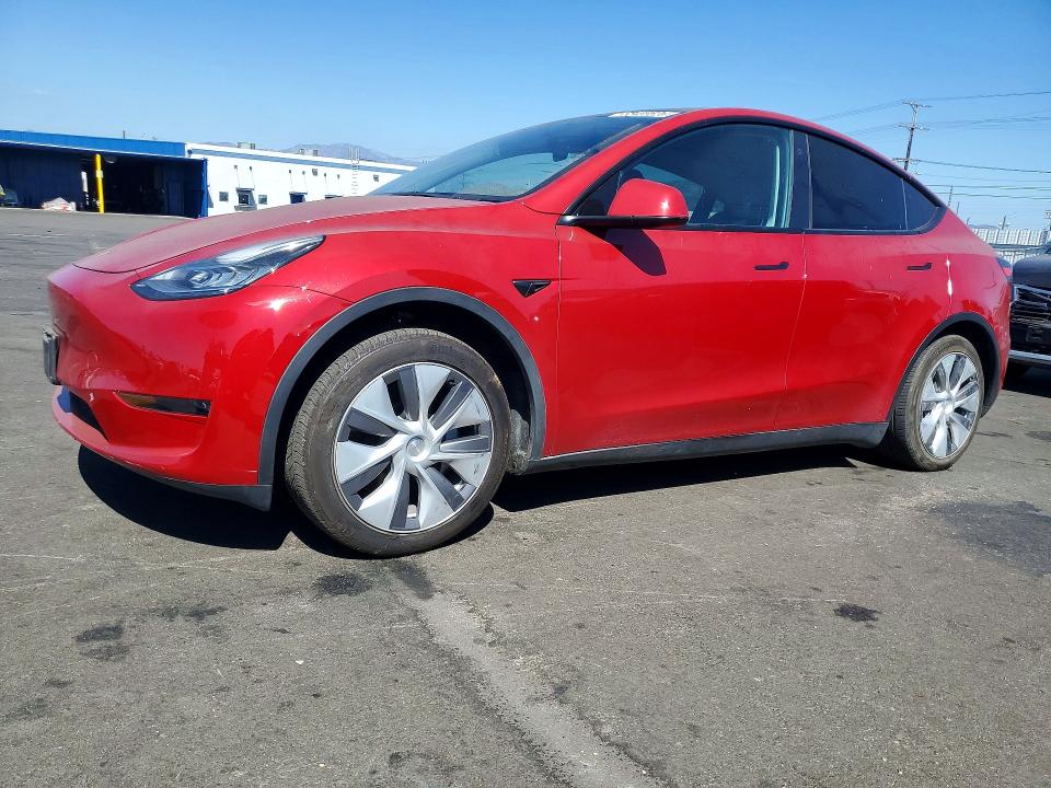 65459526 :رقم المزاد ، 7SAYGDEE6PA053632 vin ، 2023 Tesla Model Y مزاد بيع
