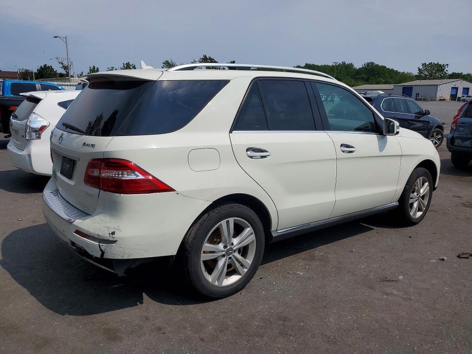 2013 Mercedes-benz Ml მანქანა იყიდება აუქციონზე, vin: 4JGDA5HB9DA157037, აუქციონის ნომერი: 64389126