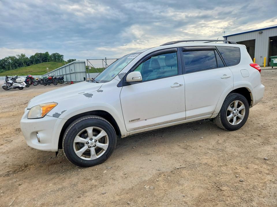 2011 Toyota Rav4 მანქანა იყიდება აუქციონზე, vin: 2T3YF4DV0BW081126, აუქციონის ნომერი: 65900466