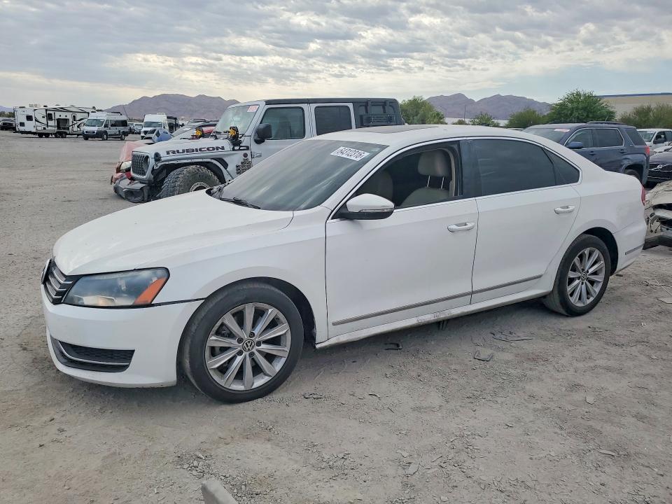 2012 Volkswagen Passat მანქანა იყიდება აუქციონზე, vin: 1VWCP7A32CC060677, აუქციონის ნომერი: 64312316