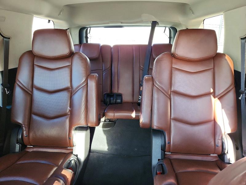 Продаж на аукціоні авто 2018 Cadillac Escalade, vin: 1GYS3CKJ2JR181715, номер лоту: 63151316