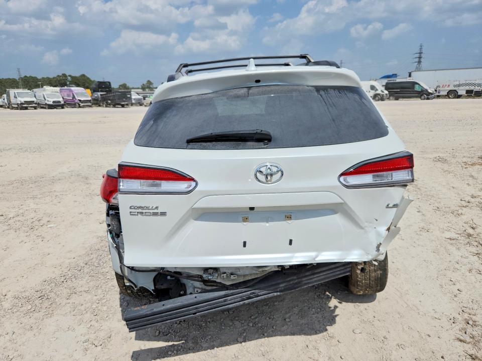 63886376 :رقم المزاد ، 7MUCAAAG3PV046608 vin ، 2023 Toyota Corolla Cross مزاد بيع