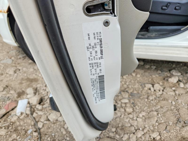 65326726 :رقم المزاد ، 2A4RR5DG0BR785916 vin ، 2011 Chrysler Town & Country مزاد بيع