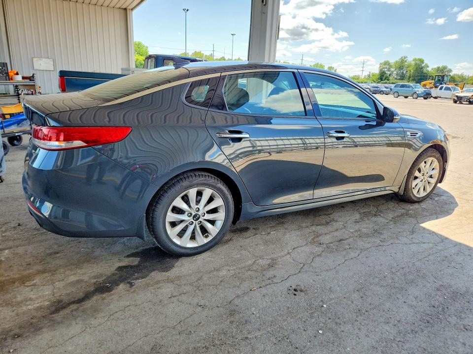 63644486 :رقم المزاد ، 5XXGU4L38GG094637 vin ، 2016 Kia Optima مزاد بيع