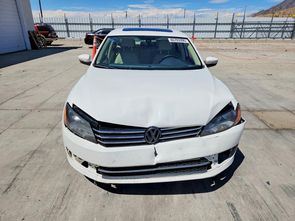 Продажа на аукционе авто 2013 Volkswagen Passat, vin: 1VWBH7A31DC127005, номер лота: 65703396