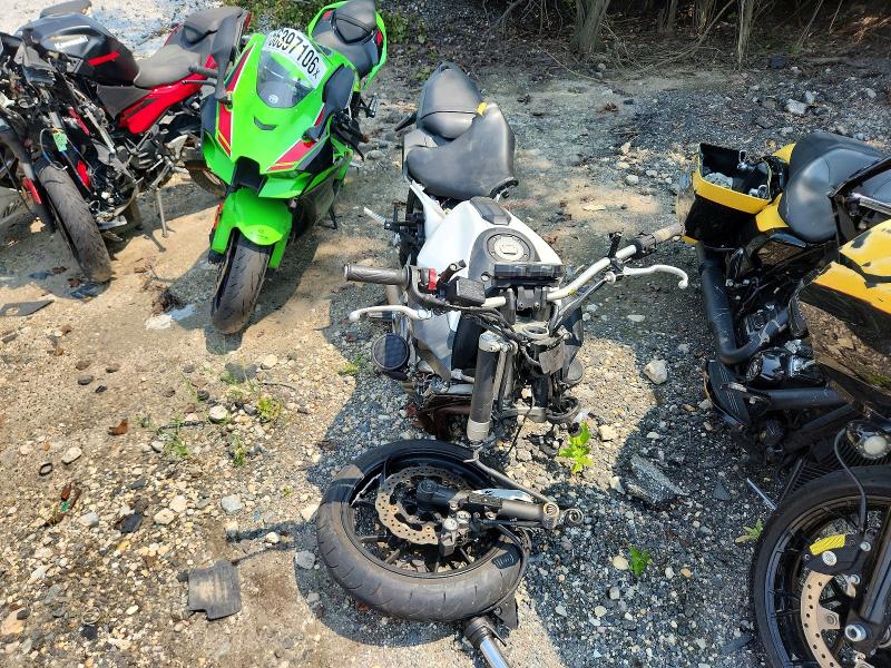 2015 Yamaha Fz07 მანქანა იყიდება აუქციონზე, vin: JYARM06E1FA000831, აუქციონის ნომერი: 64306996