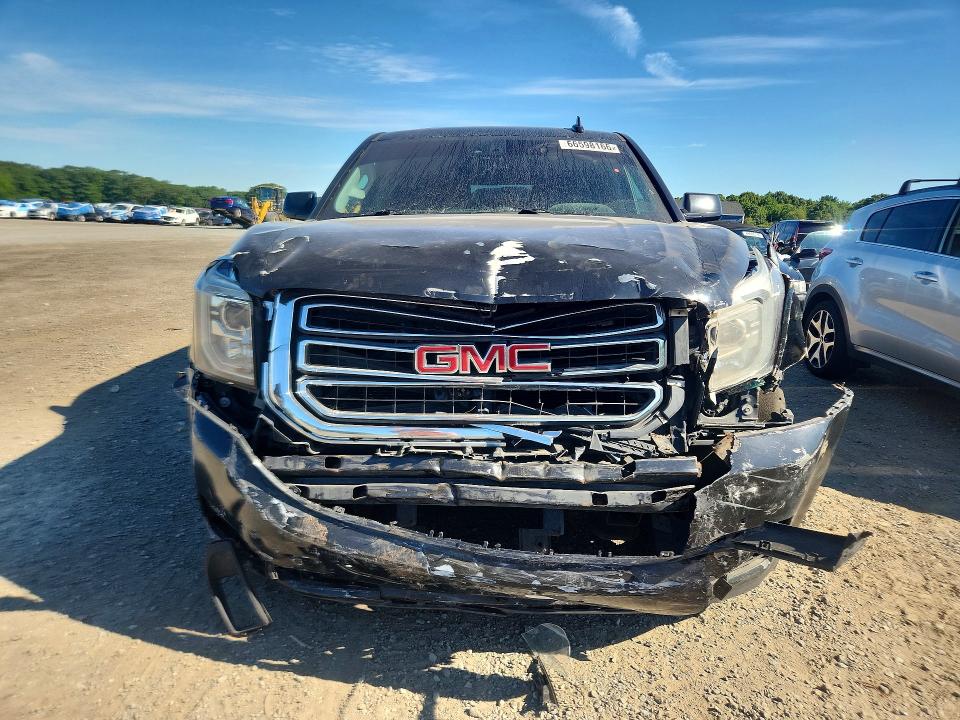 66598166 :رقم المزاد ، 1GKS2GKC3HR138159 vin ، 2017 Gmc Yukon Xl مزاد بيع