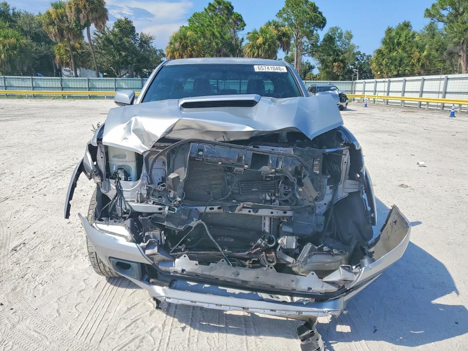 65741046 :رقم المزاد ، 3TMBZ5DN4HM006863 vin ، 2017 Toyota Tacoma مزاد بيع