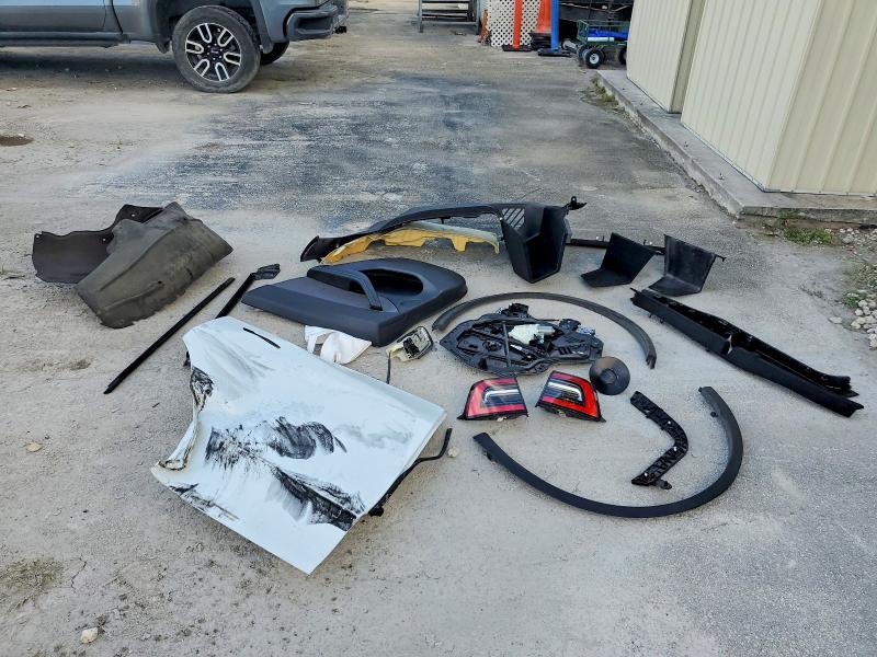Продаж на аукціоні авто 2020 Tesla Model Y, vin: 5YJYGDEE1LF058439, номер лоту: 64653486