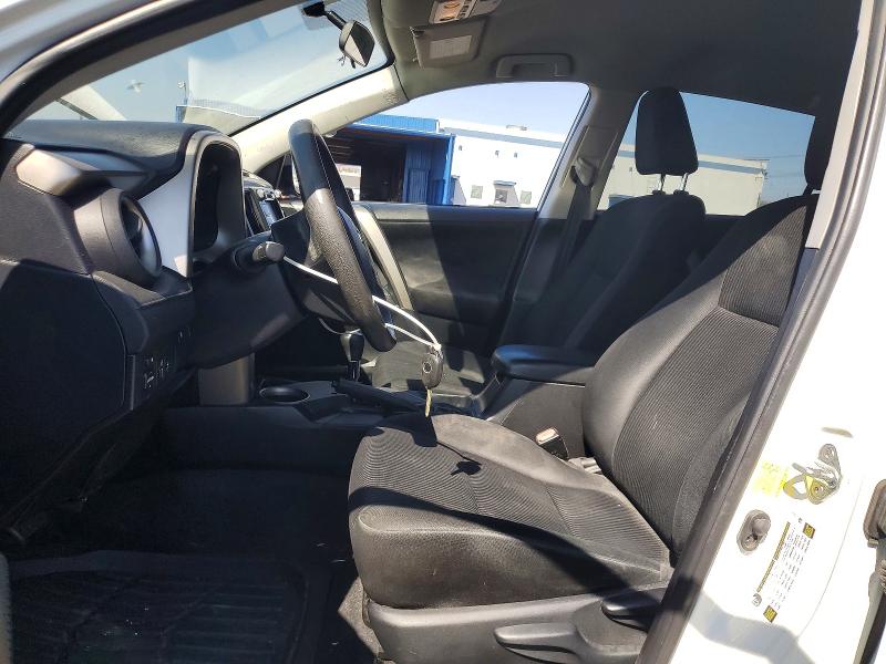 63438826 :رقم المزاد ، 2T3ZFREV5EW121494 vin ، 2014 Toyota Rav4 مزاد بيع