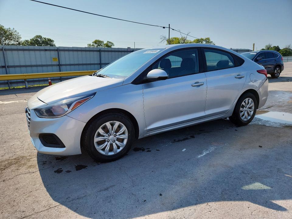 2019 Hyundai Accent მანქანა იყიდება აუქციონზე, vin: 3KPC24A36KE038673, აუქციონის ნომერი: 64758406