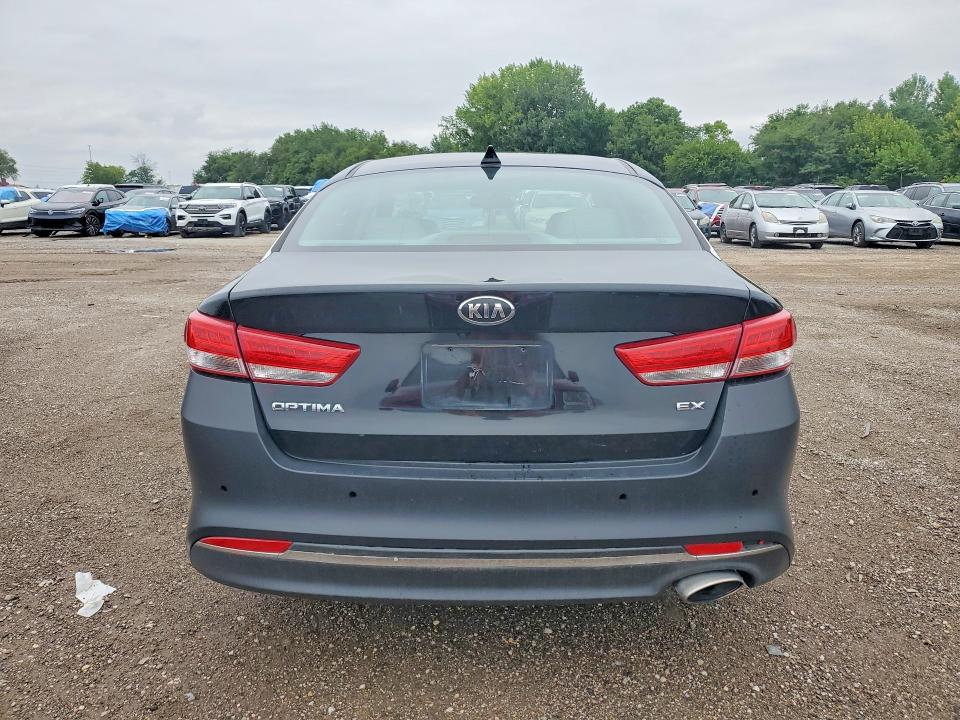 2017 Kia Optima მანქანა იყიდება აუქციონზე, vin: 5XXGU4L38HG137598, აუქციონის ნომერი: 64147236