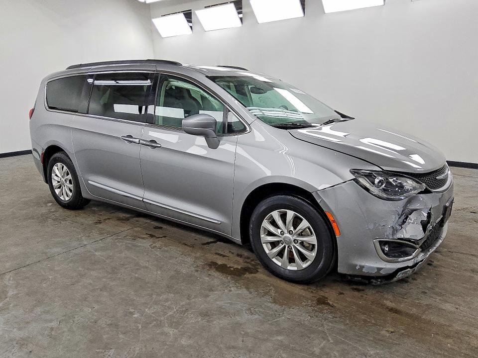 Aukcja sprzedaży 2017 Chrysler Pacifica, vin: 2C4RC1BG0HR747436, numer aukcji: 65029536