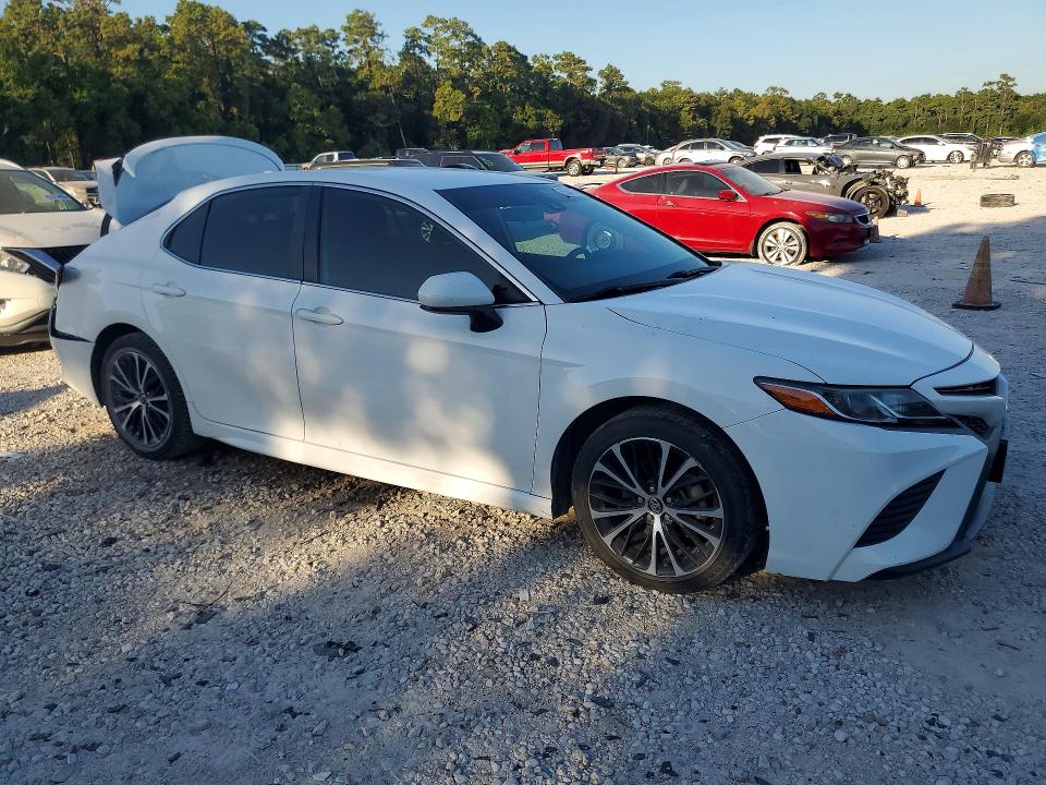 2019 Toyota Camry მანქანა იყიდება აუქციონზე, vin: 4T1B11HKXKU807831, აუქციონის ნომერი: 65447746