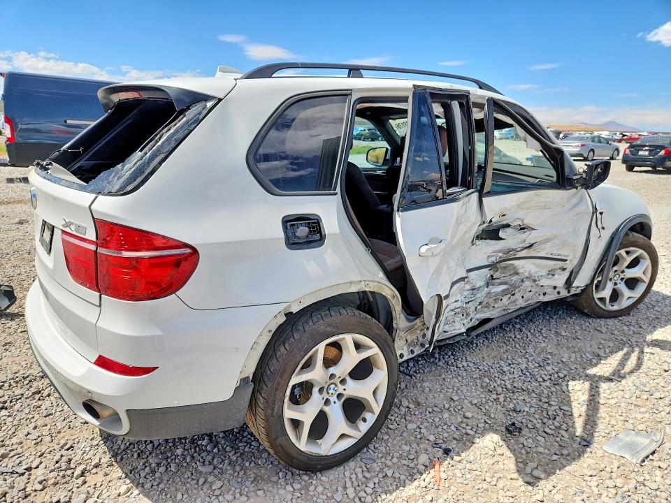 Продаж на аукціоні авто 2011 Bmw X5, vin: 5UXZV4C57BL743195, номер лоту: 64993176