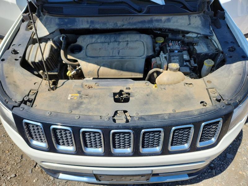 66266546 :رقم المزاد ، 3C4NJCCB4JT406420 vin ، 2018 Jeep Compass مزاد بيع