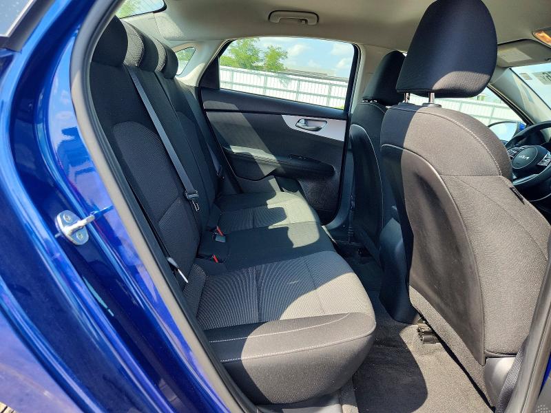 67035056 :رقم المزاد ، 3KPF24AD9NE466389 vin ، 2022 Kia Forte مزاد بيع
