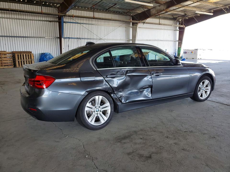2017 Bmw 330 მანქანა იყიდება აუქციონზე, vin: WBA8B9G31HNU54660, აუქციონის ნომერი: 65878736