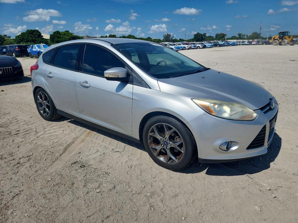 2014 Ford Focus მანქანა იყიდება აუქციონზე, vin: 1FADP3K25EL251895, აუქციონის ნომერი: 64888096