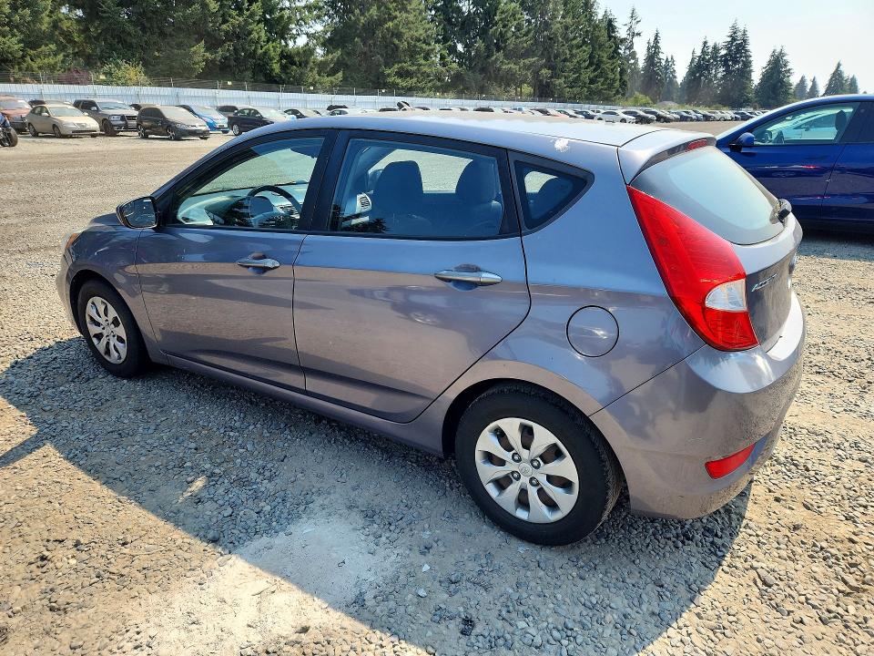2016 Hyundai Accent მანქანა იყიდება აუქციონზე, vin: KMHCT5AE6GU275916, აუქციონის ნომერი: 65015826