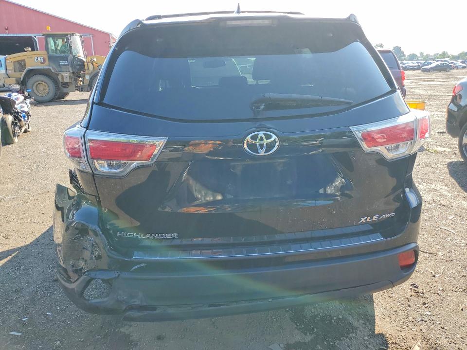 2016 Toyota Highlander მანქანა იყიდება აუქციონზე, vin: 5TDJKRFHXGS354051, აუქციონის ნომერი: 61400926