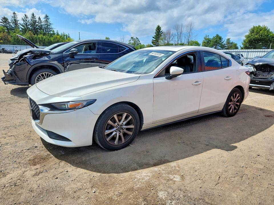 Продаж на аукціоні авто 2019 Mazda 3, vin: JM1BPBCM5K1121313, номер лоту: 64102036