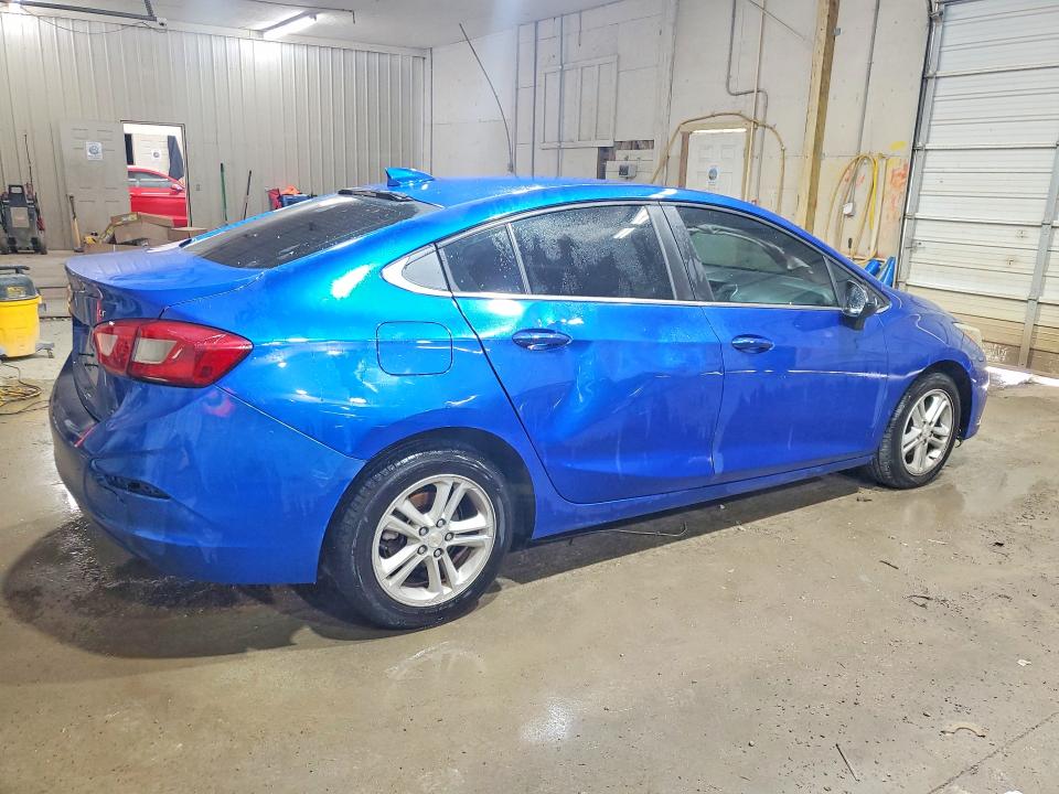 Продажа на аукционе авто 2018 Chevrolet Cruze, vin: 1G1BE5SM1J7139076, номер лота: 64271896