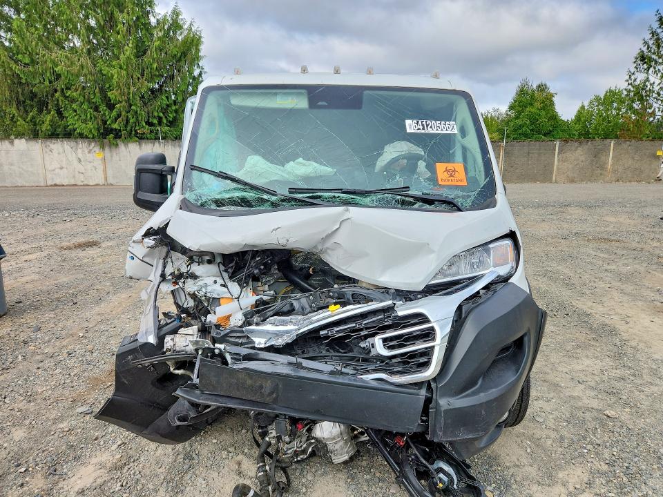 64120566 :رقم المزاد ، 3C6LRVVG7SE543367 vin ، 2025 Ram Promaster 2500 مزاد بيع